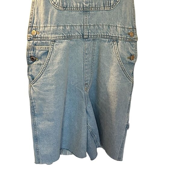 Denim Co. Overall Shorts Size (See Photos) Light Wash, Hook Straps / BiB #P1479 - Picture 4 of 12
